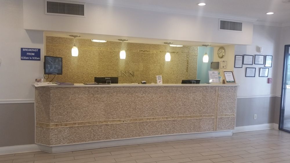 Econo Lodge Дариен Екстериор снимка