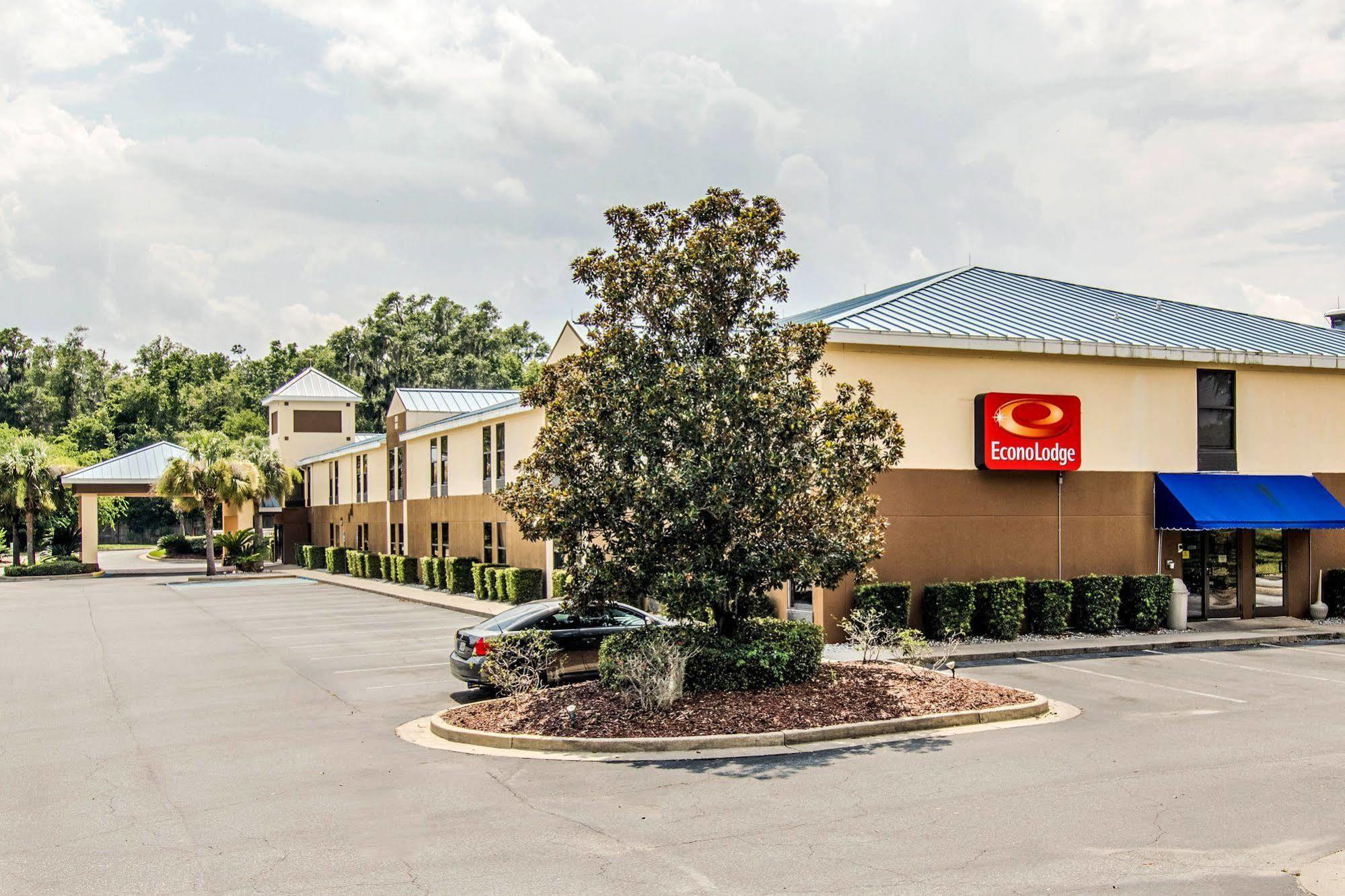 Econo Lodge Дариен Екстериор снимка